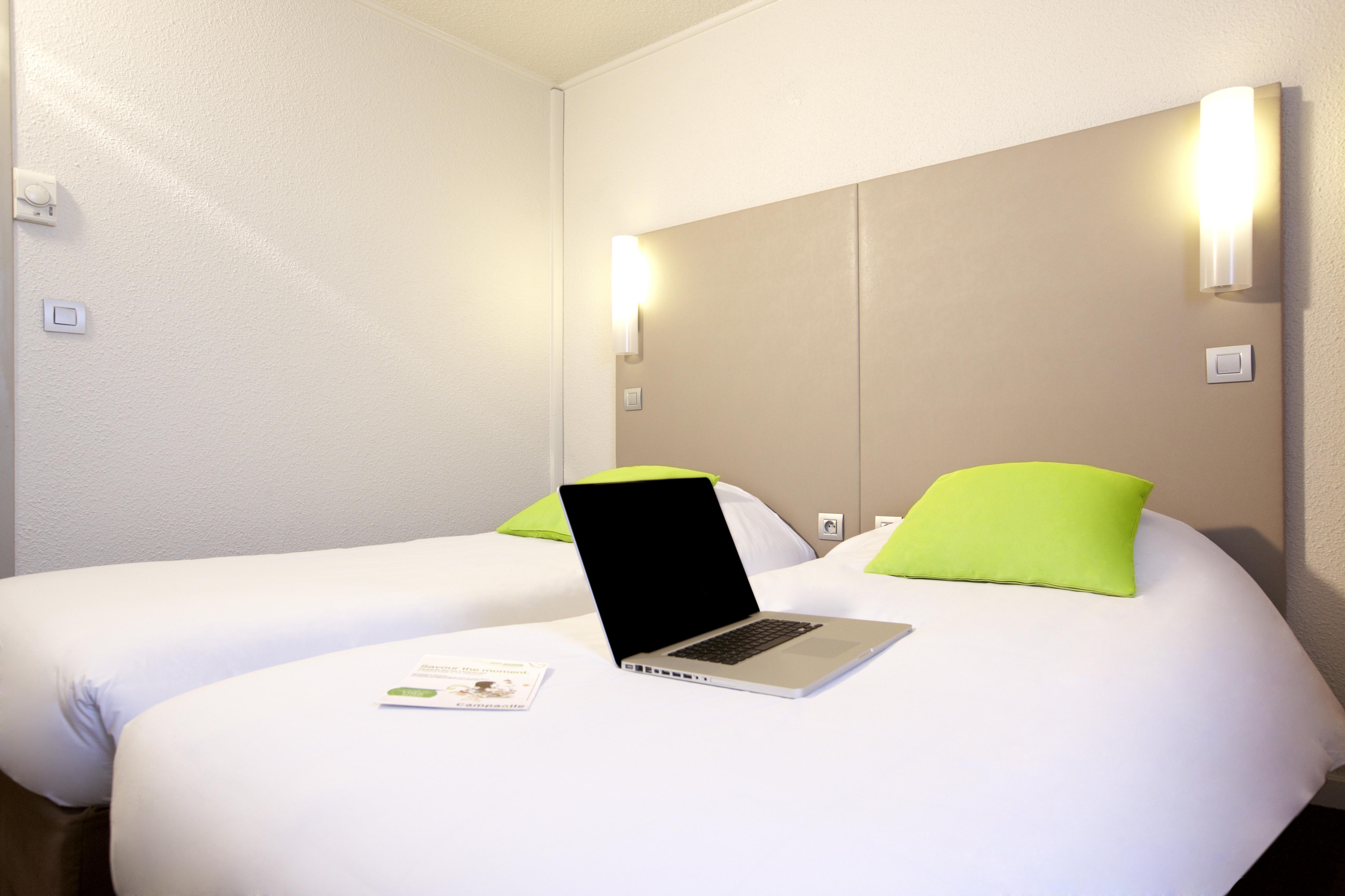 Hotel Campanile Aeroport 3*