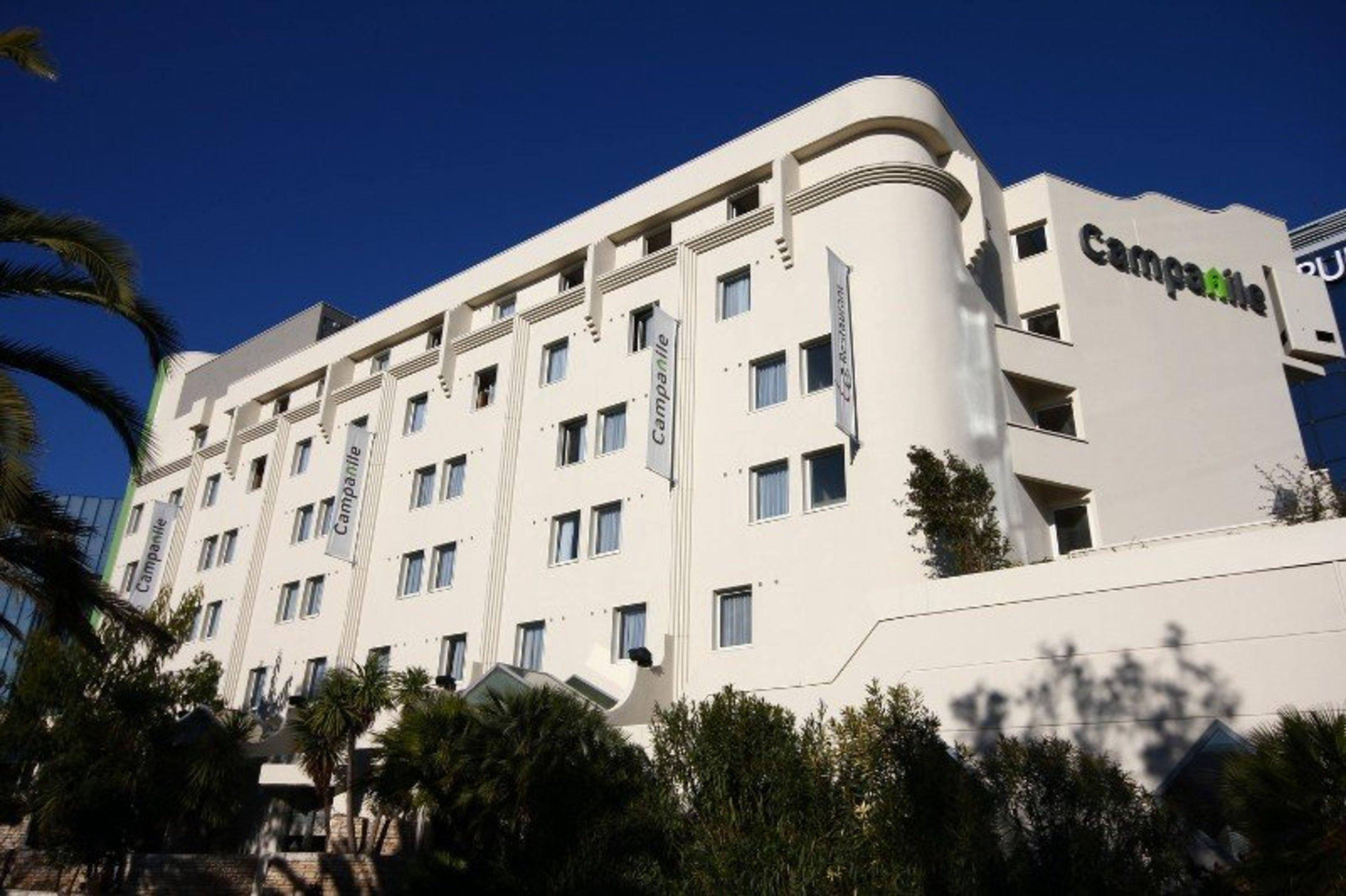 Hotel Campanile Aeroport