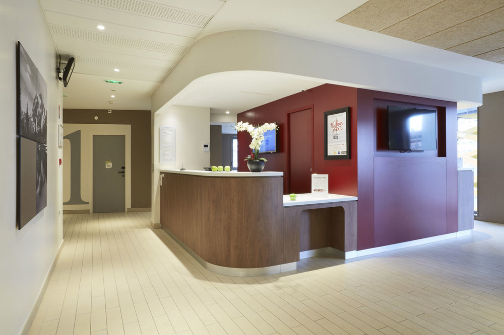 Hotel Campanile Aéroport Nice